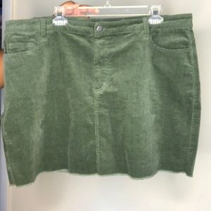 Plus size Velvet Green Skirt